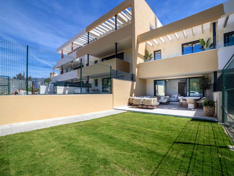 Apartment for Sale in Casares, Malaga 1