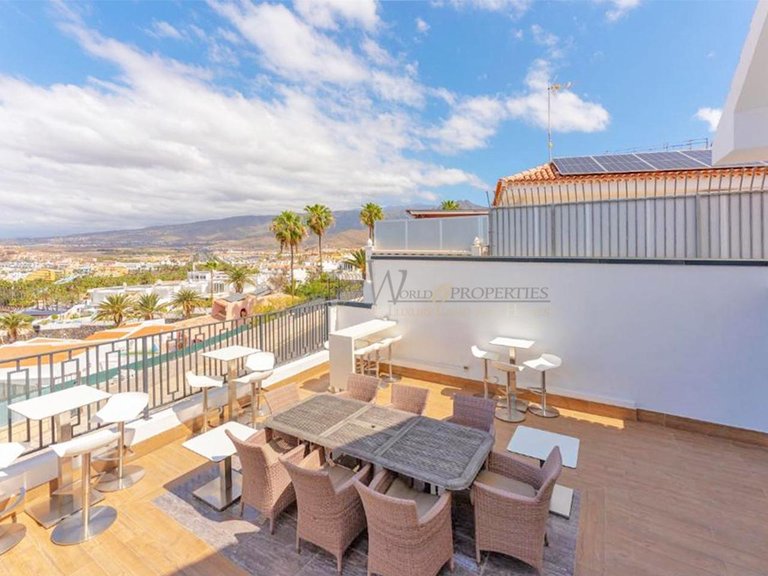 Villa for Sale in Costa Adeje, Tenerife, España 7