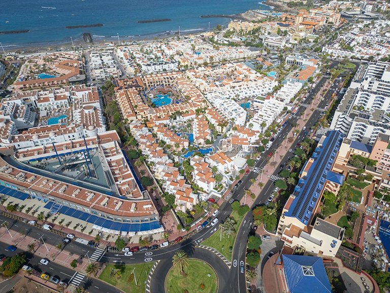 Apartment for Sale in Costa Adeje, Tenerife, España 19