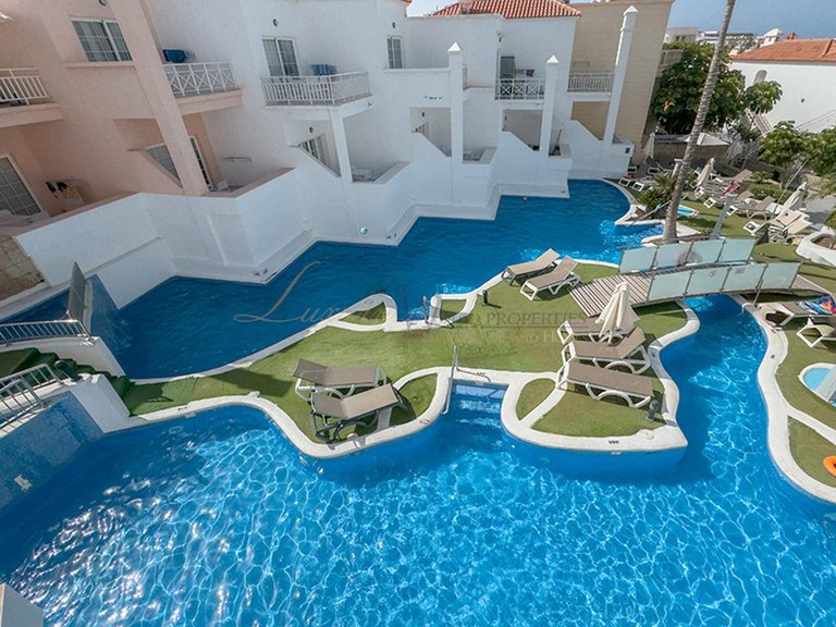 Apartment for Sale in Costa Adeje, Tenerife, España 16