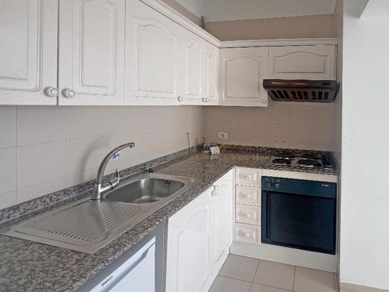 Apartment for Sale in Costa Adeje, Tenerife, España 4