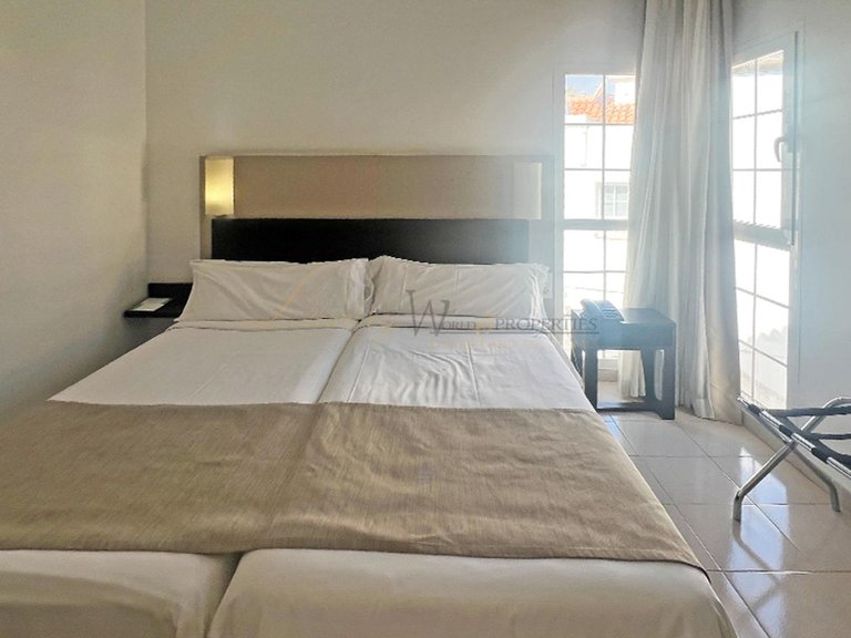 Apartment for Sale in Costa Adeje, Tenerife, España 12
