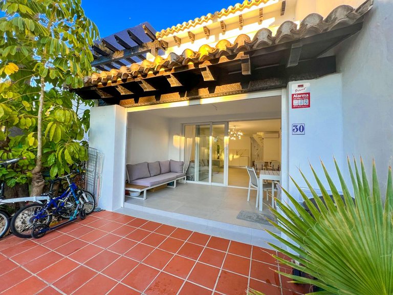 Town House for Sale in Estepona, Malaga 17