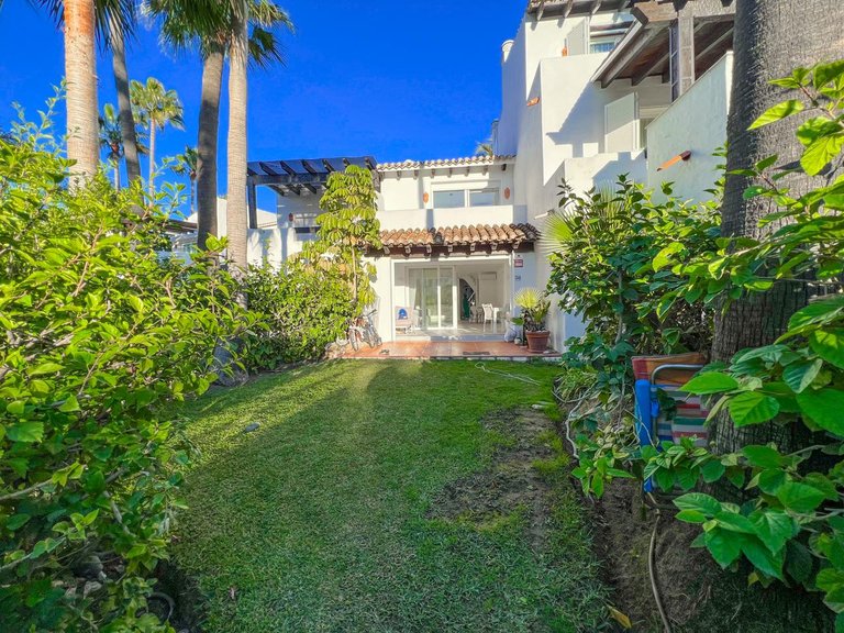 Town House for Sale in Estepona, Malaga 22