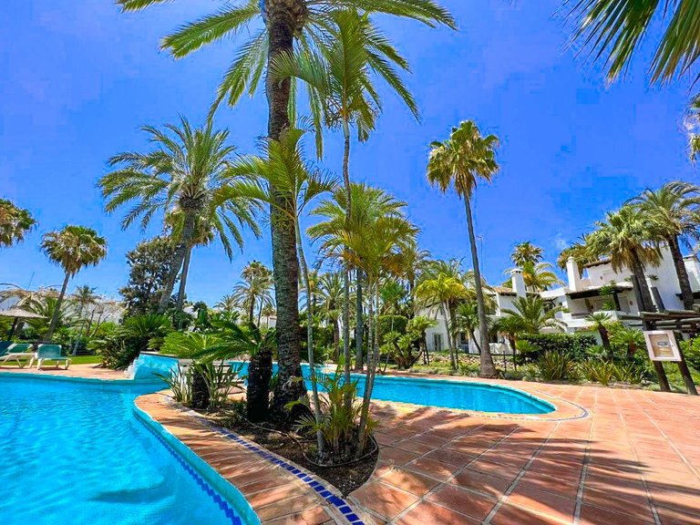 Town House for Sale in Estepona, Malaga 25