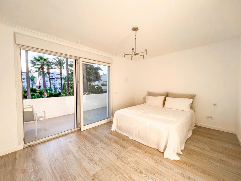 Town House for Sale in Estepona, Malaga 36
