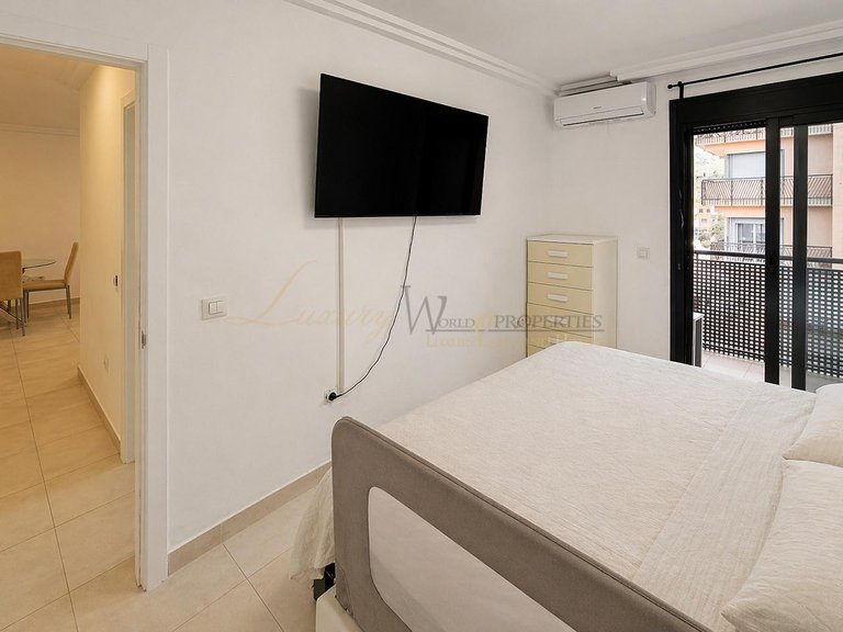 Penthouse for Sale in Adeje, Tenerife, España 14
