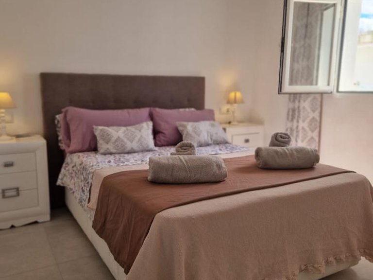 Penthouse for Sale in Estepona, Malaga 12
