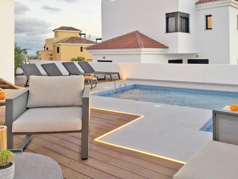 Town House for Sale in Amarilla Golf, Tenerife, España 5
