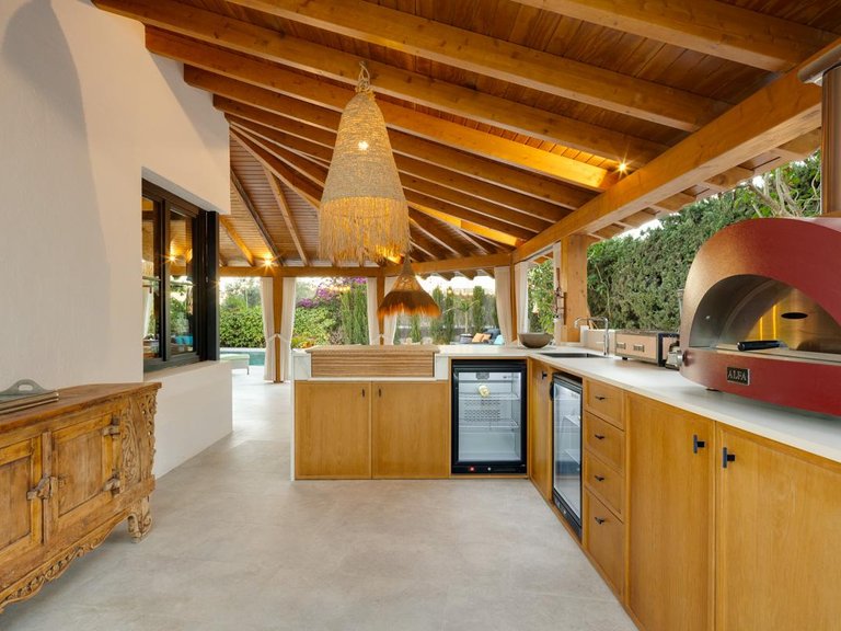 Villa for Sale in Marbella, Malaga 16