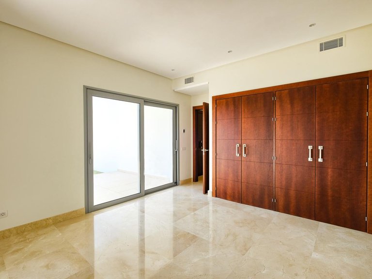 Villa for Sale in Benahavís, Malaga 22