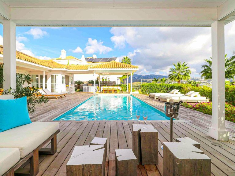 Villa for Sale in Benahavís, Malaga 3