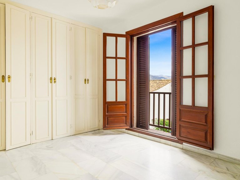 Town House for Sale in Estepona, Malaga 14