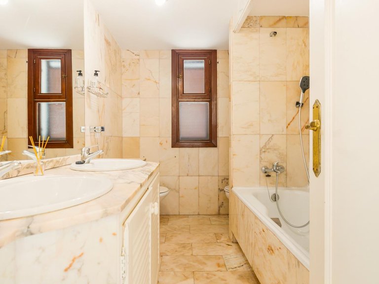 Town House for Sale in Estepona, Malaga 15