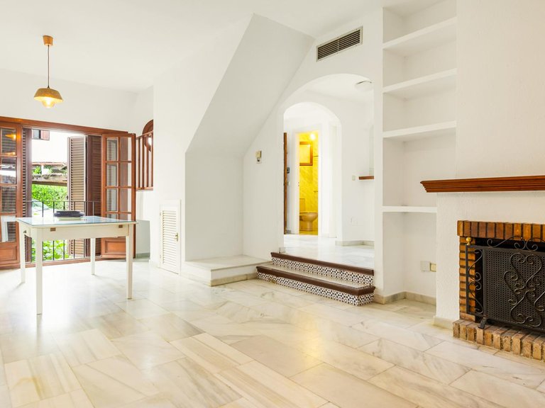 Town House for Sale in Estepona, Malaga 11