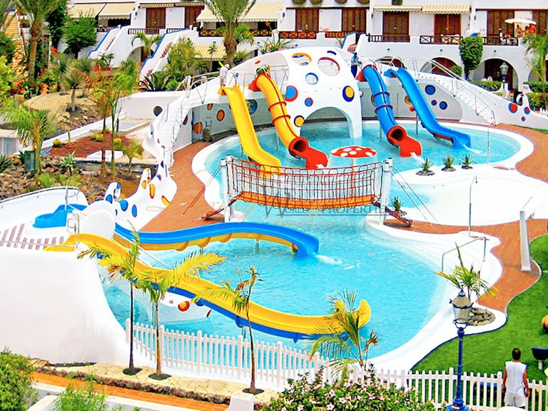 Apartment for Sale in Playa De Las Americas, Tenerife, España 15