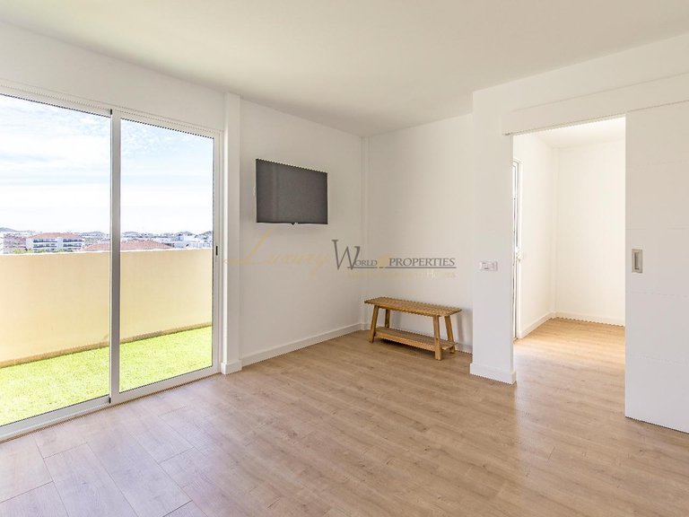Penthouse for Sale in Palm Mar, Tenerife, España 16