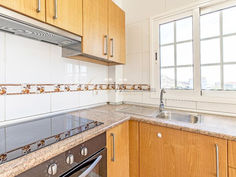 Penthouse for Sale in Palm Mar, Tenerife, España 9