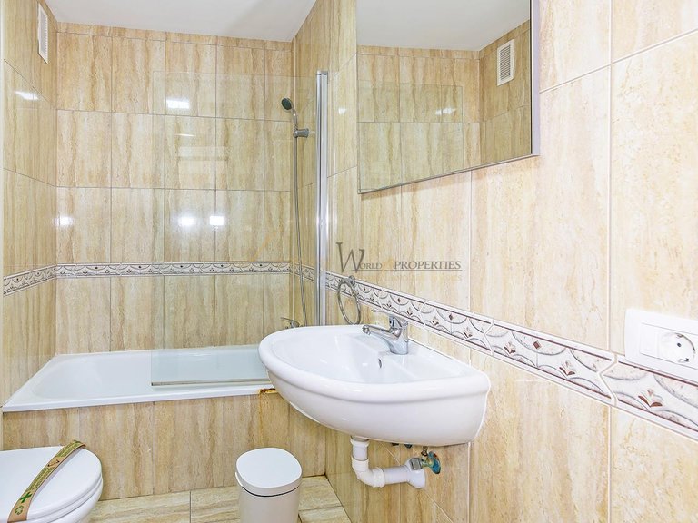 Penthouse for Sale in Palm Mar, Tenerife, España 7