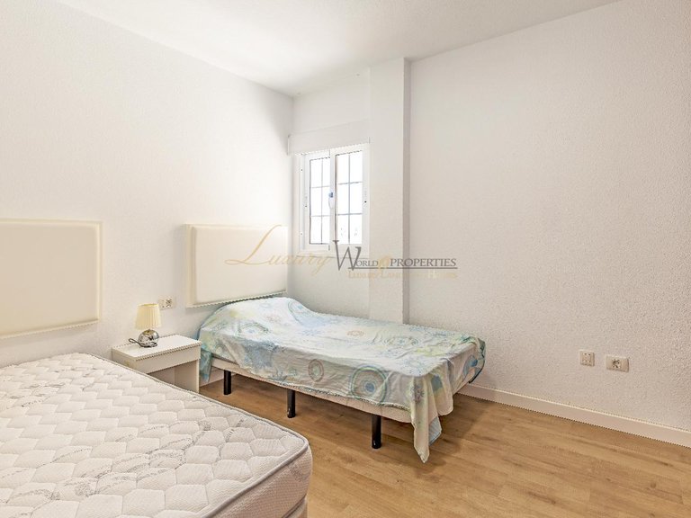 Apartment for Sale in Palm Mar, Tenerife, España 2