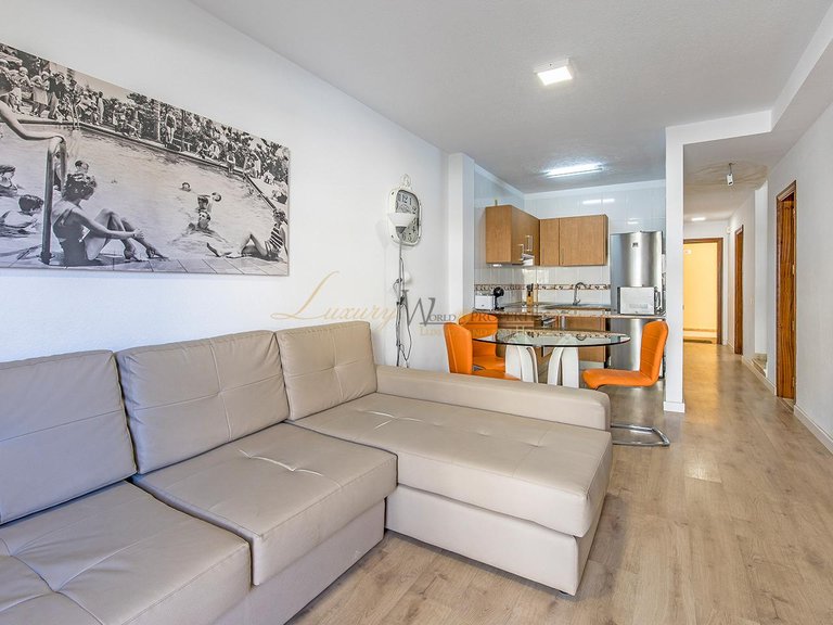 Apartment for Sale in Palm Mar, Tenerife, España 6