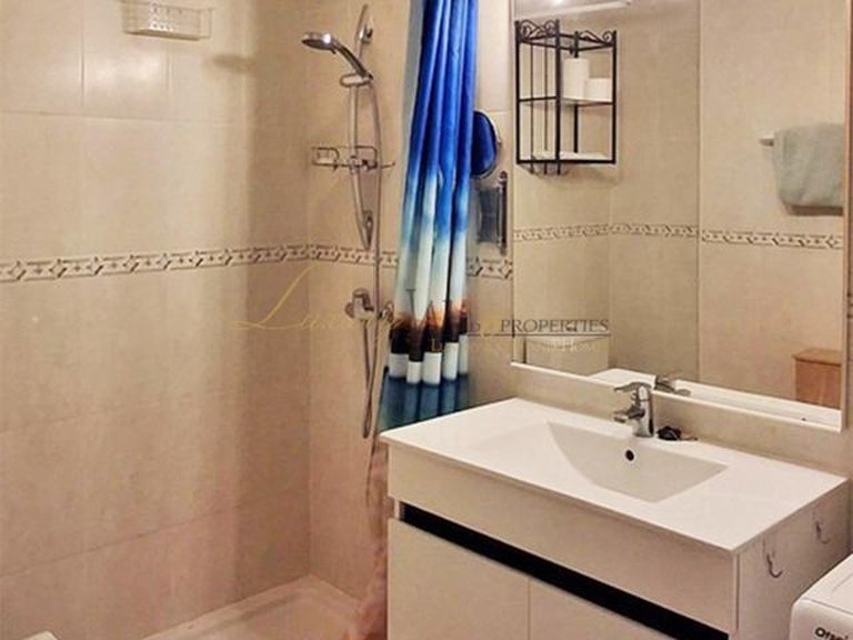 Apartment for Sale in Costa Del Silencio, Tenerife, España 11