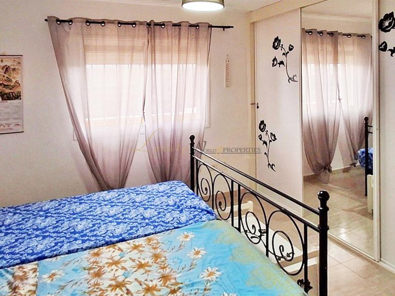 Apartment for Sale in Costa Del Silencio, Tenerife, España 16