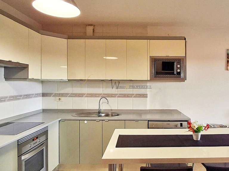 Apartment for Sale in Costa Del Silencio, Tenerife, España 8