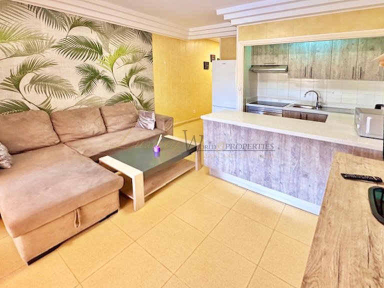 Apartment for Sale in Costa Adeje, Tenerife, España 4