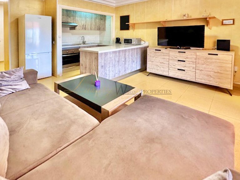 Apartment for Sale in Costa Adeje, Tenerife, España 5