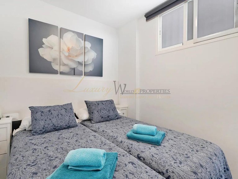 Apartment for Sale in Costa Adeje, Tenerife, España 12
