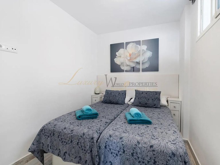 Apartment for Sale in Costa Adeje, Tenerife, España 14