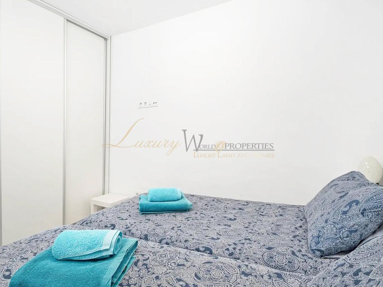 Apartment for Sale in Costa Adeje, Tenerife, España 15