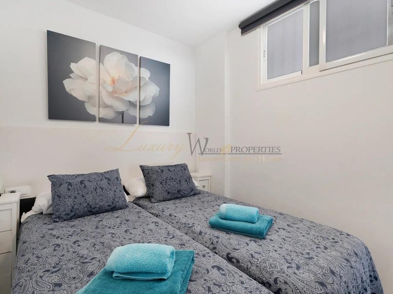 Apartment for Sale in Costa Adeje, Tenerife, España 13