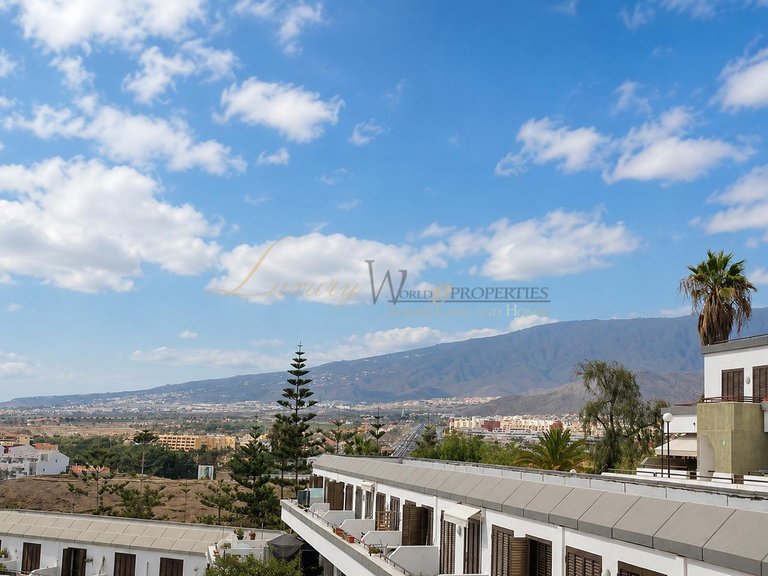 Apartment for Sale in Costa Adeje, Tenerife, España 2