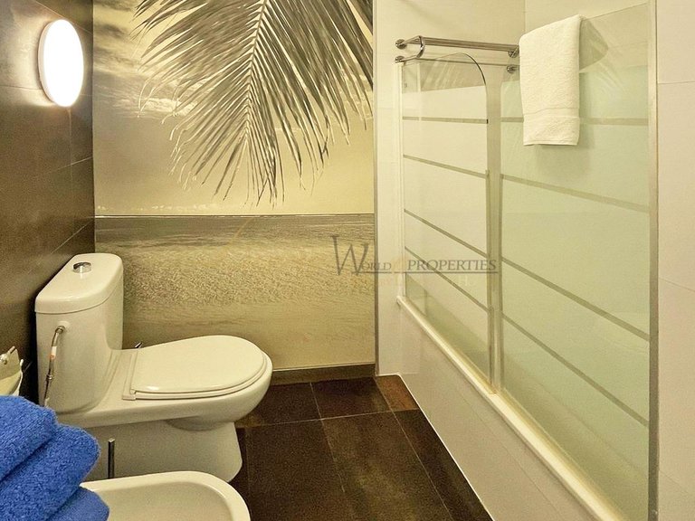 Apartment for Sale in Costa Adeje, Tenerife, España 12