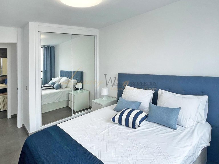 Apartment for Sale in Costa Adeje, Tenerife, España 10