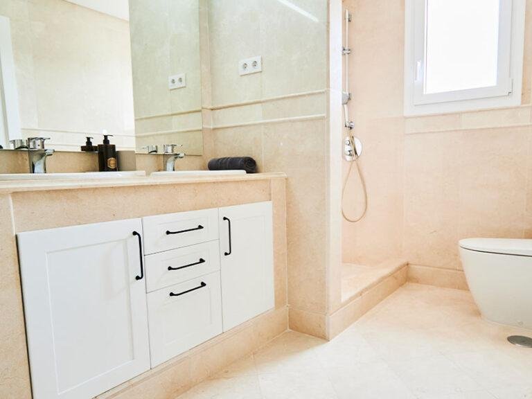 Apartment for Sale in Marbella, Malaga 13