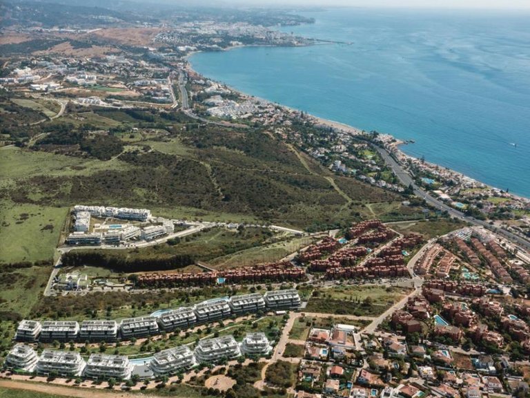 Penthouse for Sale in Estepona, Malaga 13