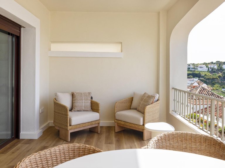 Villa for Sale in Estepona, Malaga 30