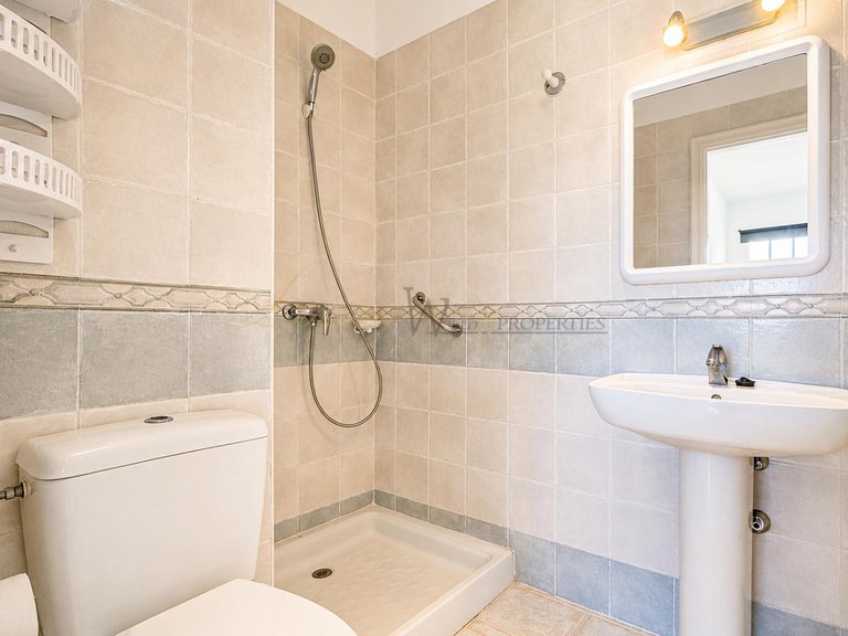 Apartment for Sale in Costa Adeje, Tenerife, España 18