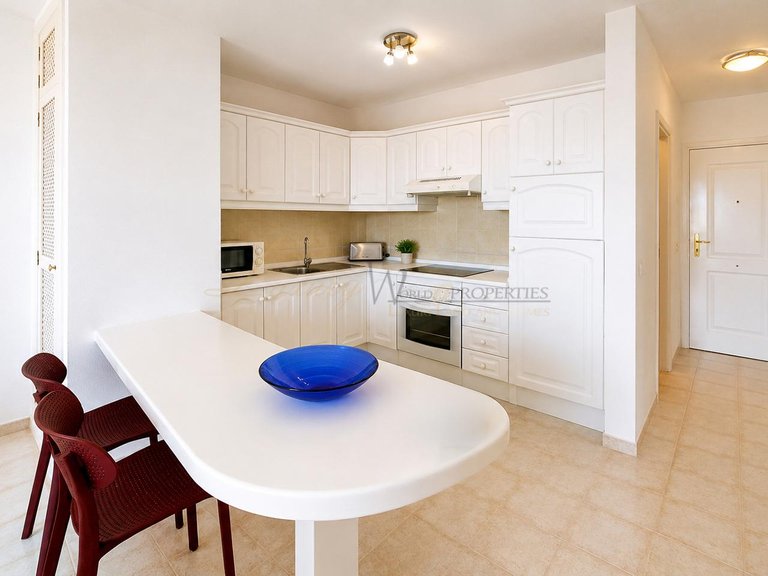 Apartment for Sale in Costa Adeje, Tenerife, España 13