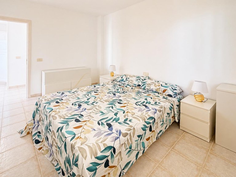 Apartment for Sale in Costa Adeje, Tenerife, España 20
