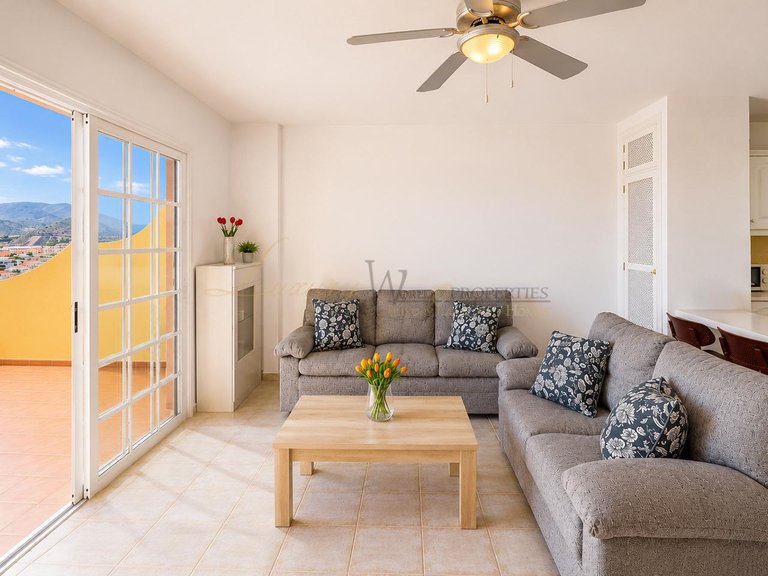 Apartment for Sale in Costa Adeje, Tenerife, España 8