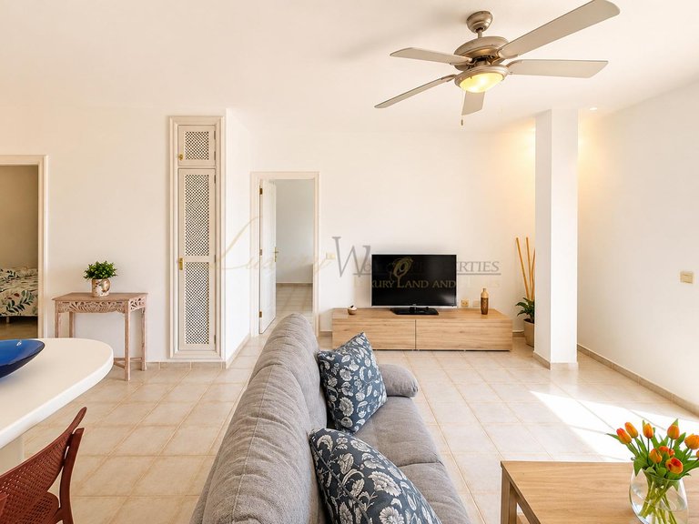 Apartment for Sale in Costa Adeje, Tenerife, España 11