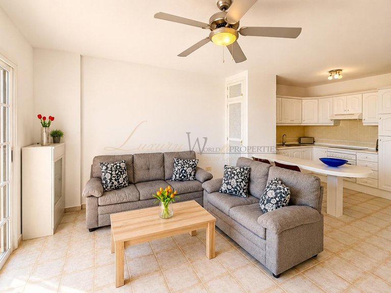 Apartment for Sale in Costa Adeje, Tenerife, España 9