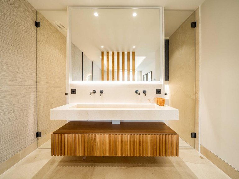 Penthouse for Sale in Marbella, Malaga 17