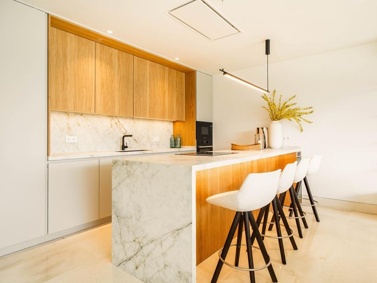 Penthouse for Sale in Marbella, Malaga 8