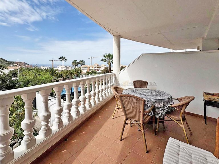 Apartment for Sale in Los Cristianos, Tenerife, España 1