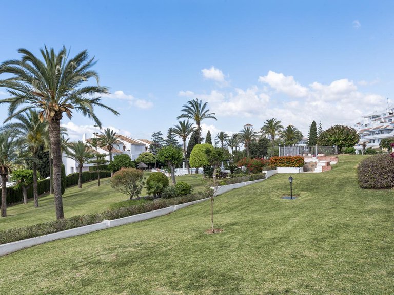 Apartment for Sale in Marbella, Malaga 22